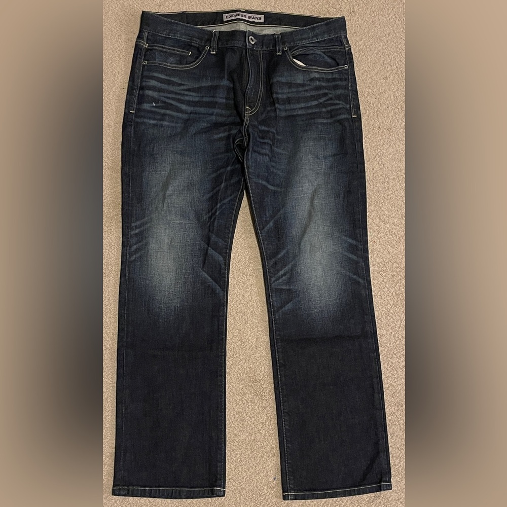 Express Men's Dark Wash Straight Jeans